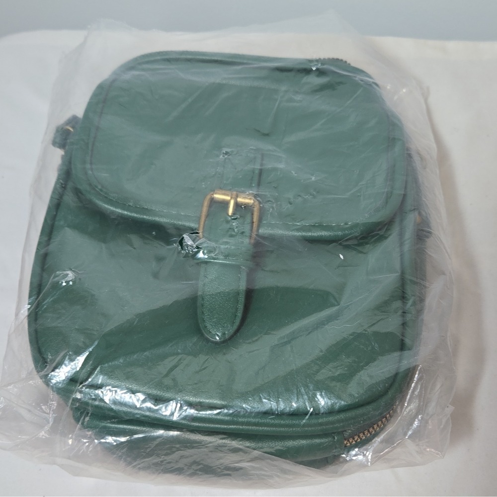 Women's Hunter Green Crossbody Bag Faux Leather Multi Compartment Everyday Purse